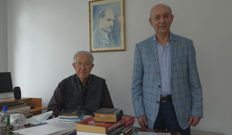 Arkadaşım Orhan Akbulut-Erol Tuncer